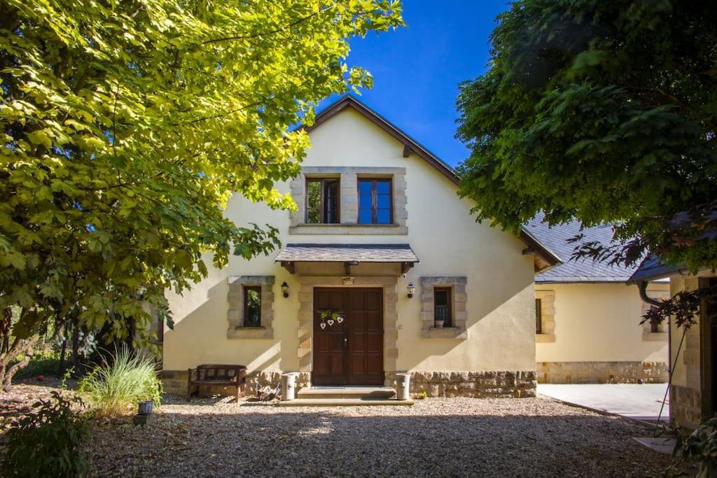 7 Bedroom Secluded Villa Close To Prague Říčany エクステリア 写真