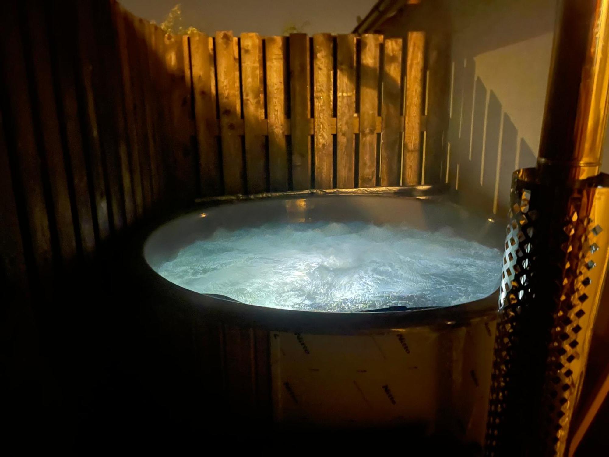 7 Bedroom Secluded Villa Close To Prague Říčany エクステリア 写真